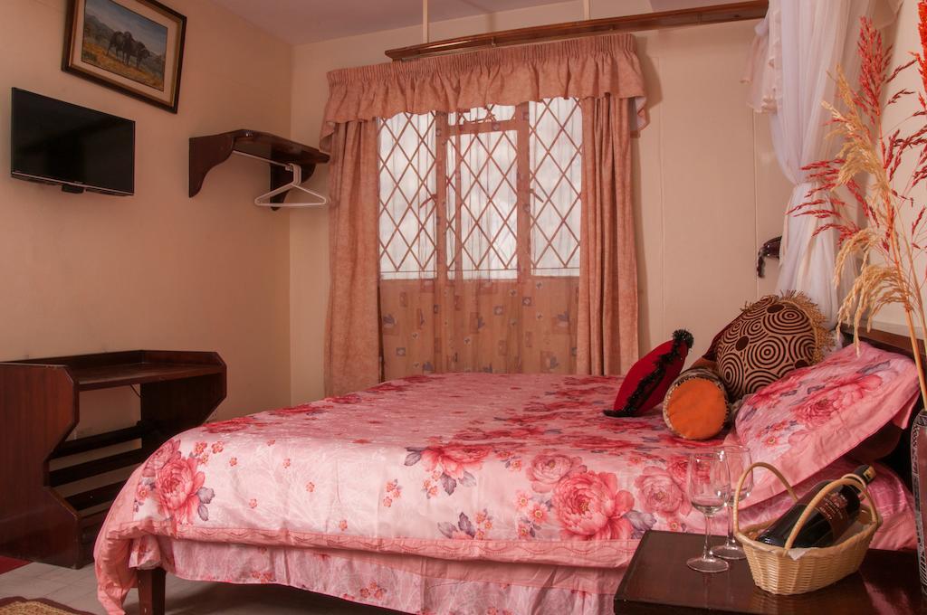 Blue Hut Hotel Nairobi Pokoj fotografie
